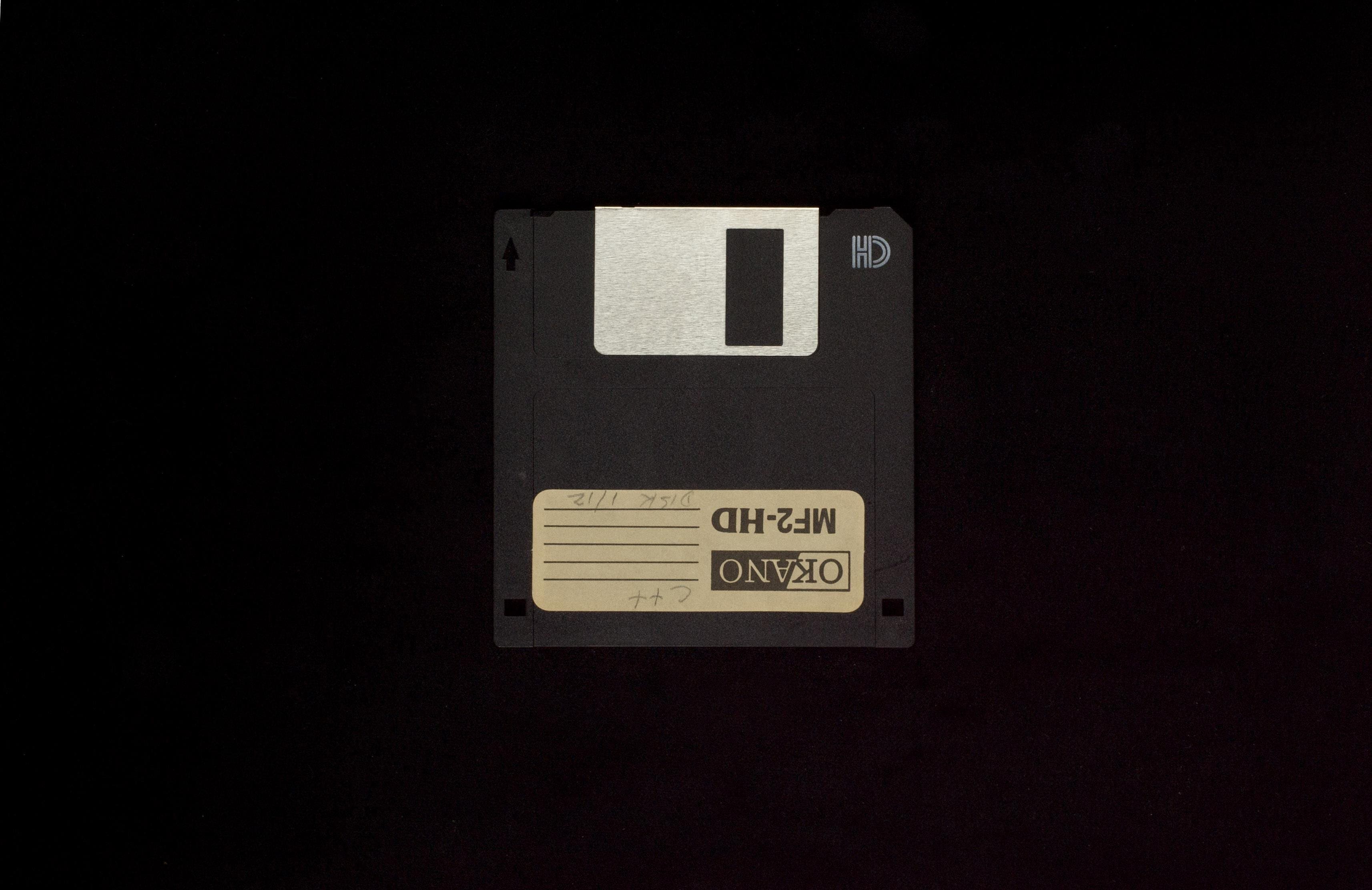 Elies Miniatures Diskette 16
